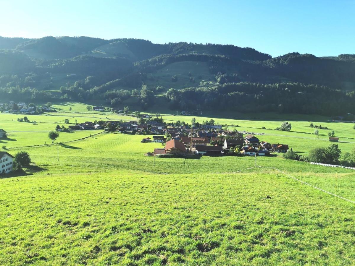 Konstanzer Bergblick Mit Wintergarten 오버스타우펜 외부 사진